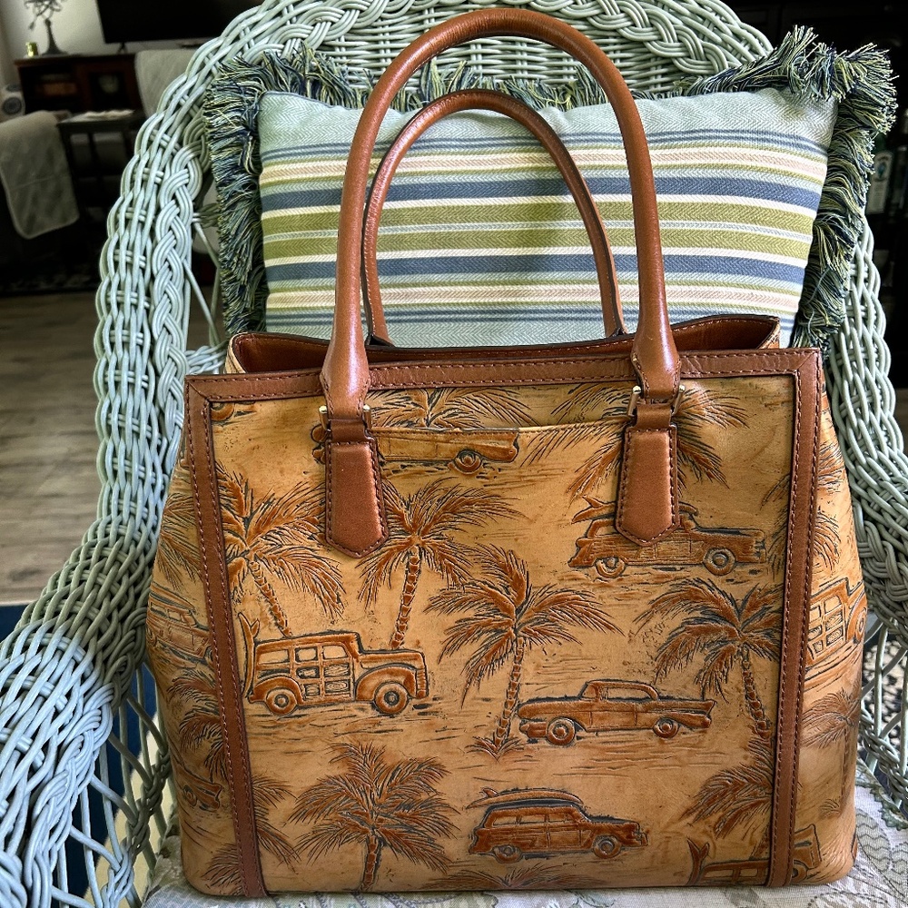 Brahmin “Copa Cabana “ Tan Embossed Leather Shoulder Handbag Purse Cars/Palms